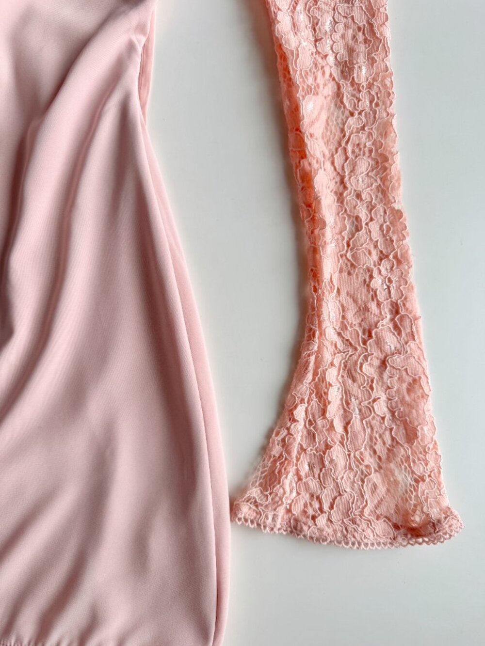 BABYBOO Jacinta Blush Pink Lace Flared Sleeve Corset Mini Dress, Size S - Picture 9 of 15